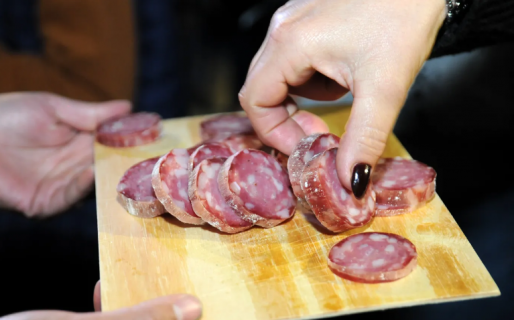 Un salame de casi dos cuadras se consagró en Tandil como “el más largo del mundo”