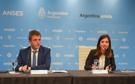 El gobierno aumentará un 15,6% en todas las jubilaciones y pensiones con un bono de $10.000 para los haberes mínimos