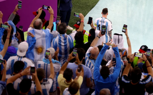 La hinchada satélite de la selección argentina que sorprende a todos en el Mundial de Qatar