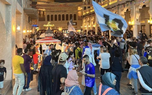 Multitudinario banderazo argentino en Qatar antes de la Gran Final