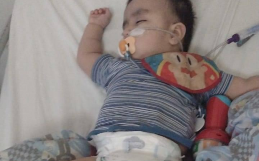 Su hijo tiene problemas respiratorios y necesita colaboración para solventar sus gastos