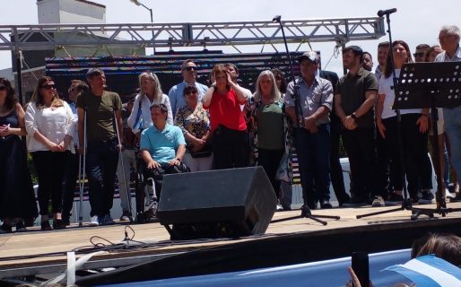 Luque tildó de “payasos” a los del PRO