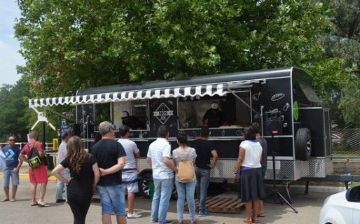 Llega la primera edición del Patio Gastronómico “Plaza del Viento” a Rada Tilly