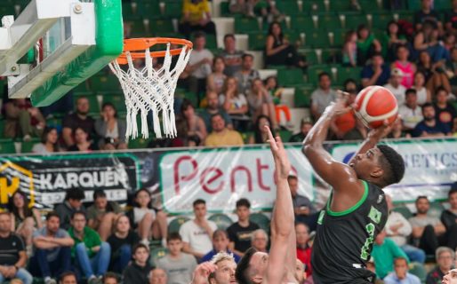 Gimnasia arrolló a San Lorenzo y está puntero de la Liga Nacional