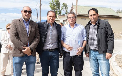 El municipio homenajeó a vecinos históricos de Km. 3