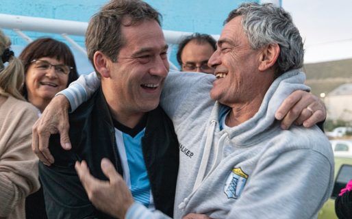 Luque inauguró una nueva cancha de césped sintético y la iluminación en Tiro Federal