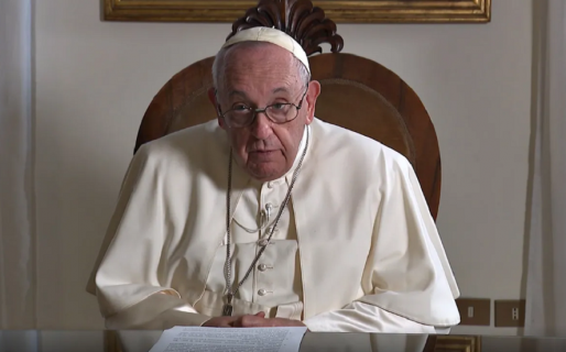 Papa Francisco: “Ya firmé mi renuncia en caso de impedimento médico”