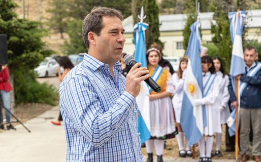 Luque presidió el acto por el 110° aniversario de Astra y puso en valor el patrimonio histórico