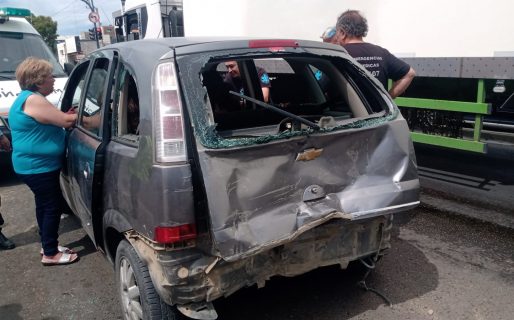 Circulaba sin carnet habilitante y protagonizó un accidente vehicular