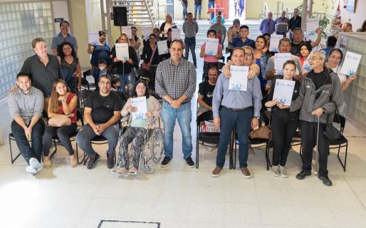 El Municipio participó de la entrega de ayuda económica a familias comodorenses por parte del gobierno nacional