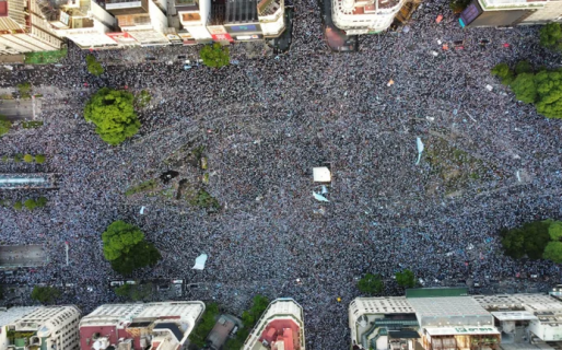 El fútbol anuló la grieta, el milagro de la manifestación más grande de nuestra historia