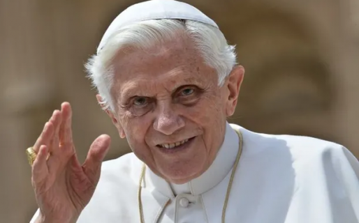 A sus 95 años, murió Benedicto XVI
