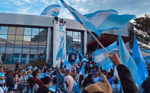 “Pintamos toda la casa…”: alocado festejo en Comodoro