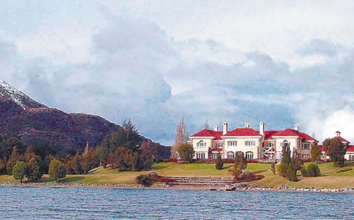 Lago Escondido: la trama secreta de un viaje de alto voltaje