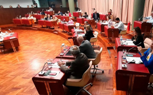 Solicitan investigar irregularidades en la aprobación de la Ley de Pesca y dar nuevos permisos