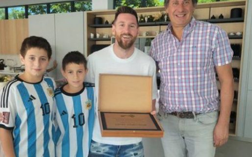 Lionel Messi fue declarado ciudadano ilustre de Funes: «Gracias por el cariño de siempre»