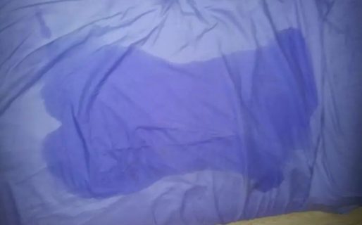 Dejó las sábanas del ‘telo’ empapadas y acabó detenido