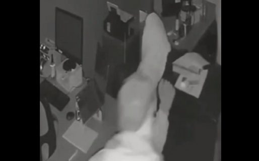 Golpe comando para llevarse una caja fuerte con varios millones entre pesos y dólares