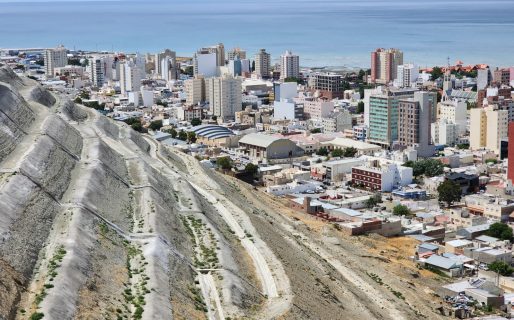 El calor invitó al viento y la lluvia se coló