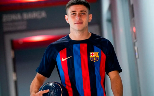 La nueva joya argentina tiene la misma cláusula de rescisión de Mbappé en Barcelona