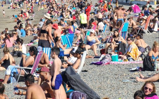 Tarde de playa en la ciudad: La temperatura superó los 30 grados
