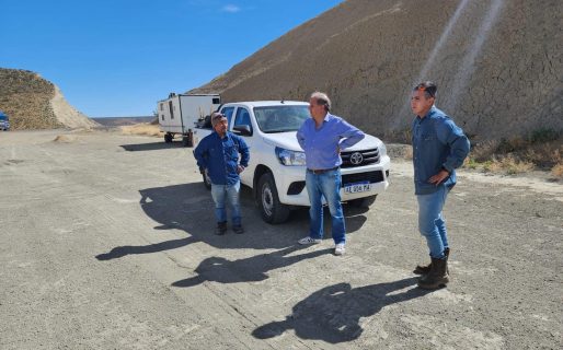 Linares recorrió la autovía que une Caleta Olivia con Rada Tilly