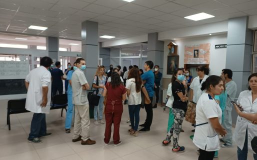 Médicos iniciaron un paro por 48 horas en todos los hospitales de Chubut