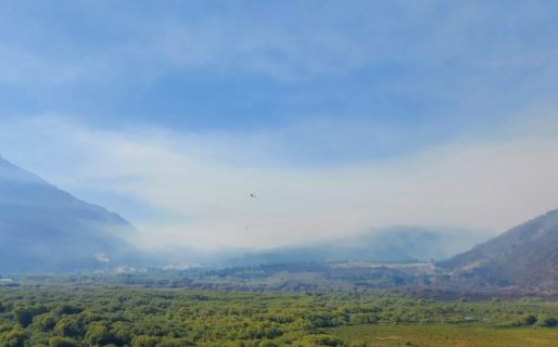 Provincia continúa intensificando trabajos para controlar el incendio en El Hoyo