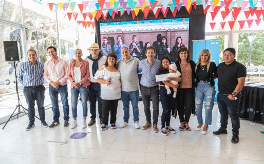 El Municipio entregó aportes a las murgas comodorenses que participarán de los carnavales 2023