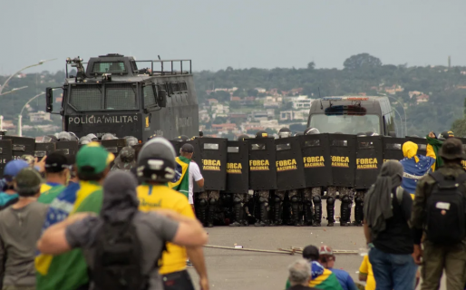 Intento de Golpe de Estado en Brasil: El tribunal supremo ordenó al Ejército desmantelar los “campamentos bolsonaristas”