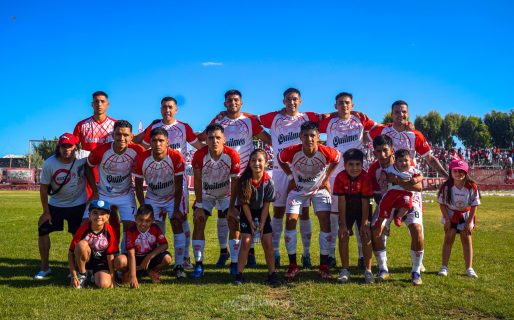 Huracán salió campeón tras ganarle a Petroquímica por penales