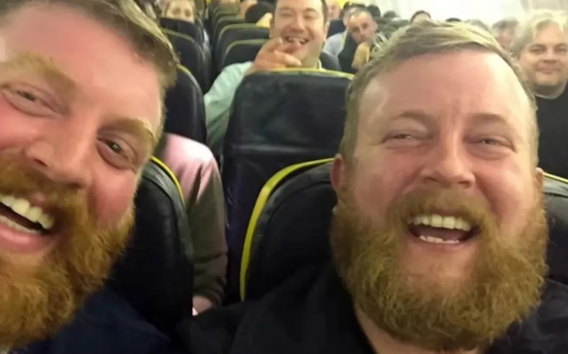 Se confundió de asiento, encontró a su doble idéntico y se volvieron virales