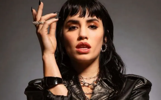 La confesión de Lali: contó que siempre lleva un juguete sexual en su cartera