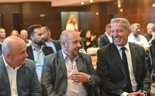 Para Sastre el adelantamiento sería «como plebiscitar la gestión provincial»