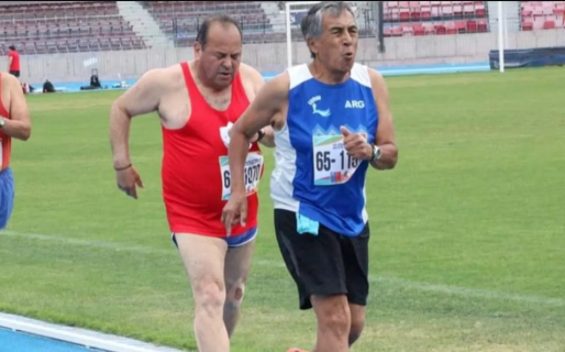 Tiene 75 años, lo operaron del corazón y quiere honrar a su donante en el Mundial de Trasplantados