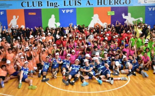 Las colonias de la zona norte disfrutaron del vóley de primer nivel