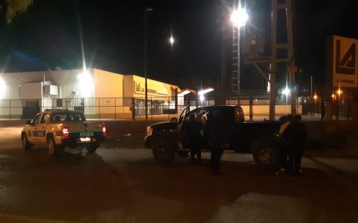 Un hombre quedó detenido luego de intentar esconder un arma de fabricación casera