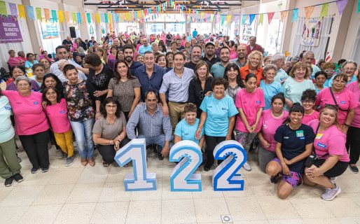 Luque acompañó a los adultos mayores en el cierre de la colonia de verano