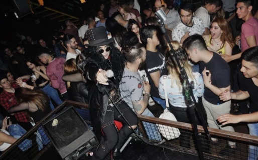 Vuelve a su casa: Charly Amado regresa al escenario que lo vio nacer