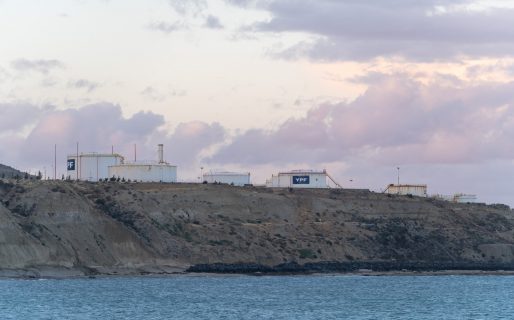 Finde de temperatura agradable, nubes y, ¿el innombrable de nuevo?