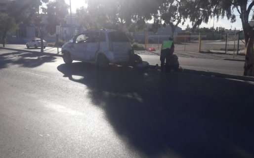 Un camión se estrelló contra un auto: dos mujeres resultaron heridas