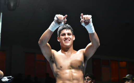 «Morito» López venció por KO técnico a Vega