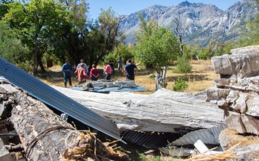 Trabajan arduamente en detener los tres focos de incendio activos