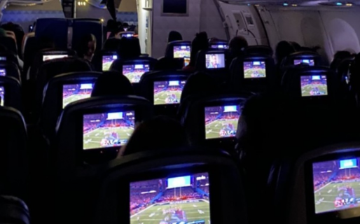 La pantalla de un pasajero se viralizó en pleno vuelo: «Es una amenaza para la sociedad»