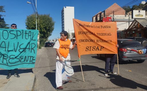 “El aumento por decreto del Gobernador, divide a los trabajadores de Salud”