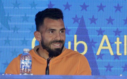 Para salvarse del descenso, Independiente buscó a Tevez