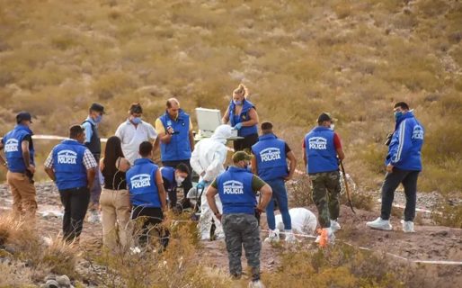 Hallaron un cuerpo enterrado y presumen que es de una mujer desaparecida en noviembre