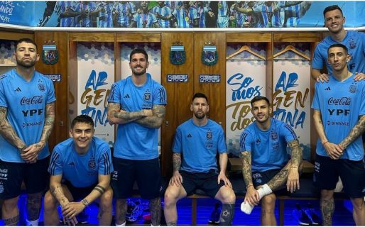 El Papu Gómez «excluido» de la mesa chica de La Selección: la foto del reencuentro de los campeones