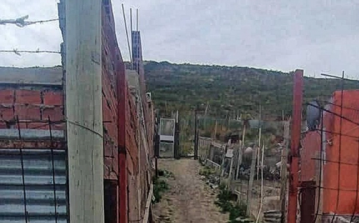 Discutieron, lo apuñalaron y huyeron: la víctima está internada con tres puntazos