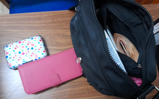 Un aspirante a policía recuperó la cartera robada a una anciana de 80 años